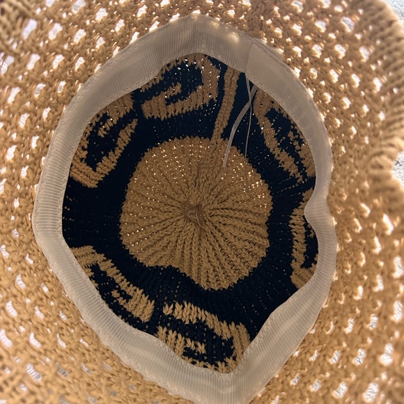Cute Knit Crochet Bucket Hat - Tan and Black - Picture 2 of 4